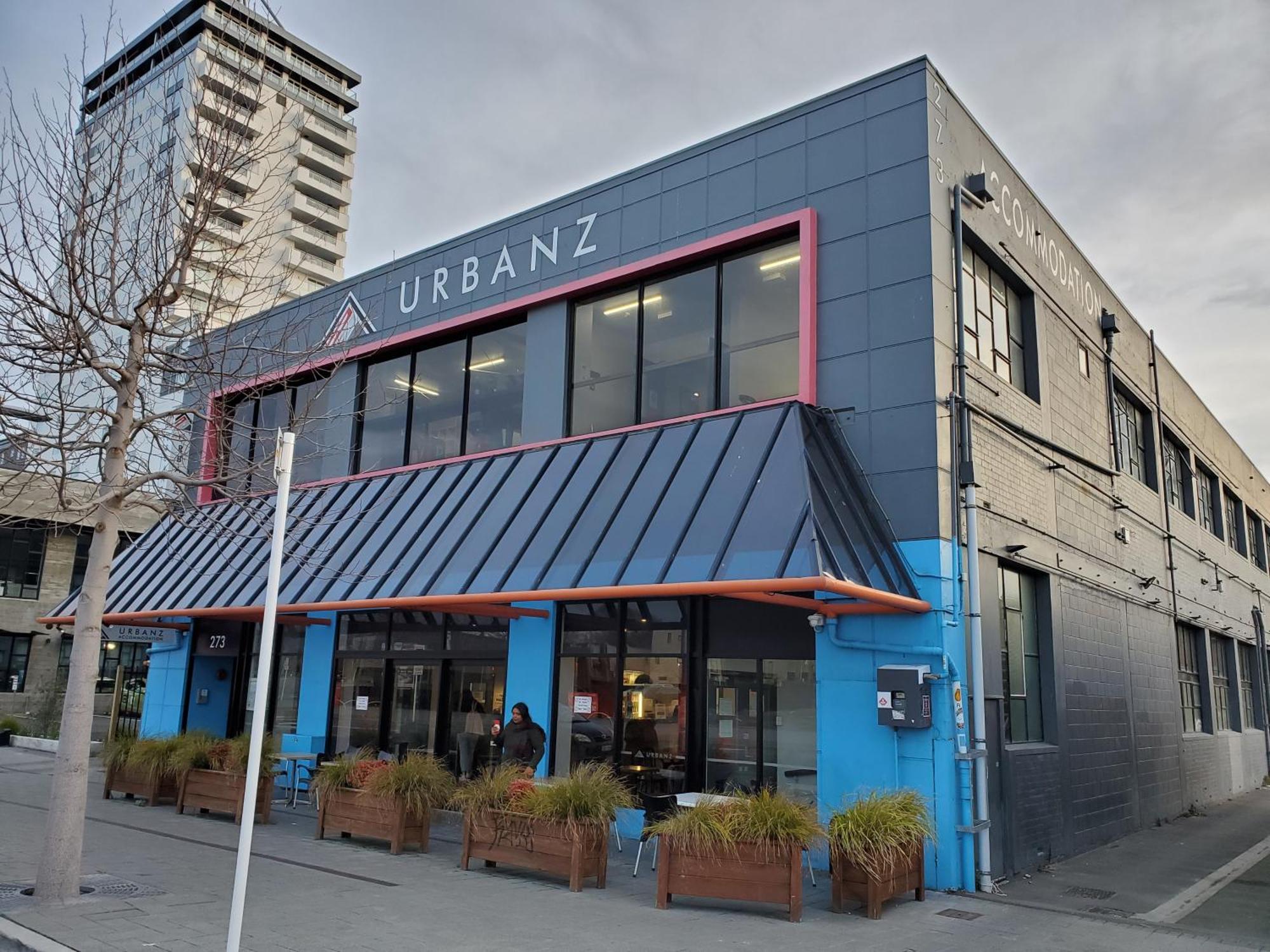 Хостел Urbanz Крайстчёрч Экстерьер фото The Urbanz building in 2019